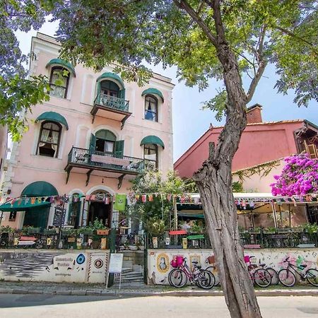 Bueyuekada Anastasia Meziki History Mansion جزر الأمراء المظهر الخارجي الصورة