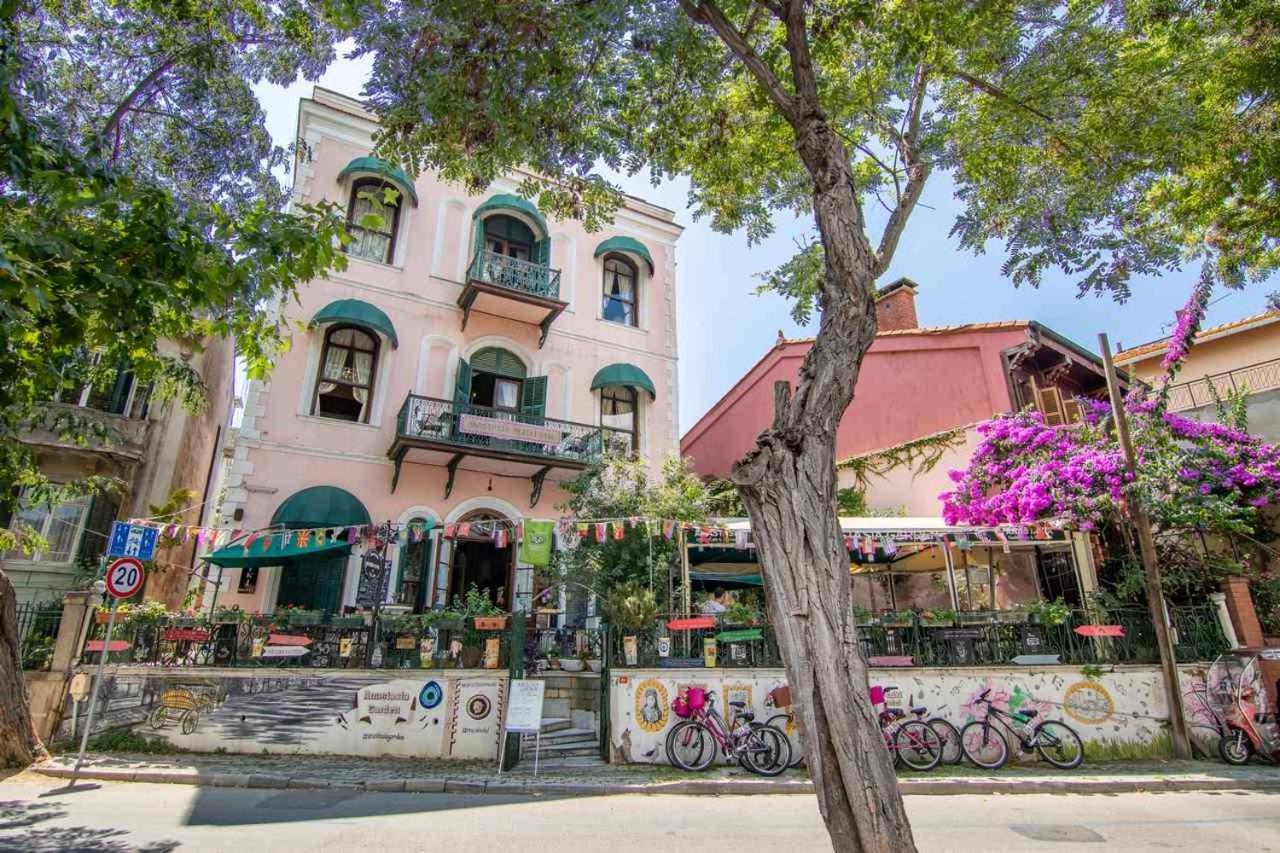 Bueyuekada Anastasia Meziki History Mansion جزر الأمراء المظهر الخارجي الصورة