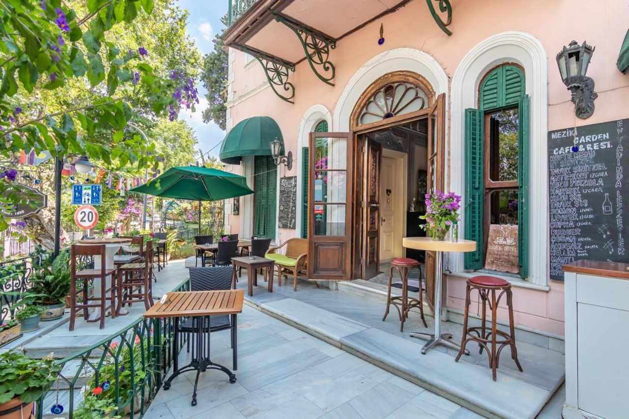 Bueyuekada Anastasia Meziki History Mansion جزر الأمراء المظهر الخارجي الصورة